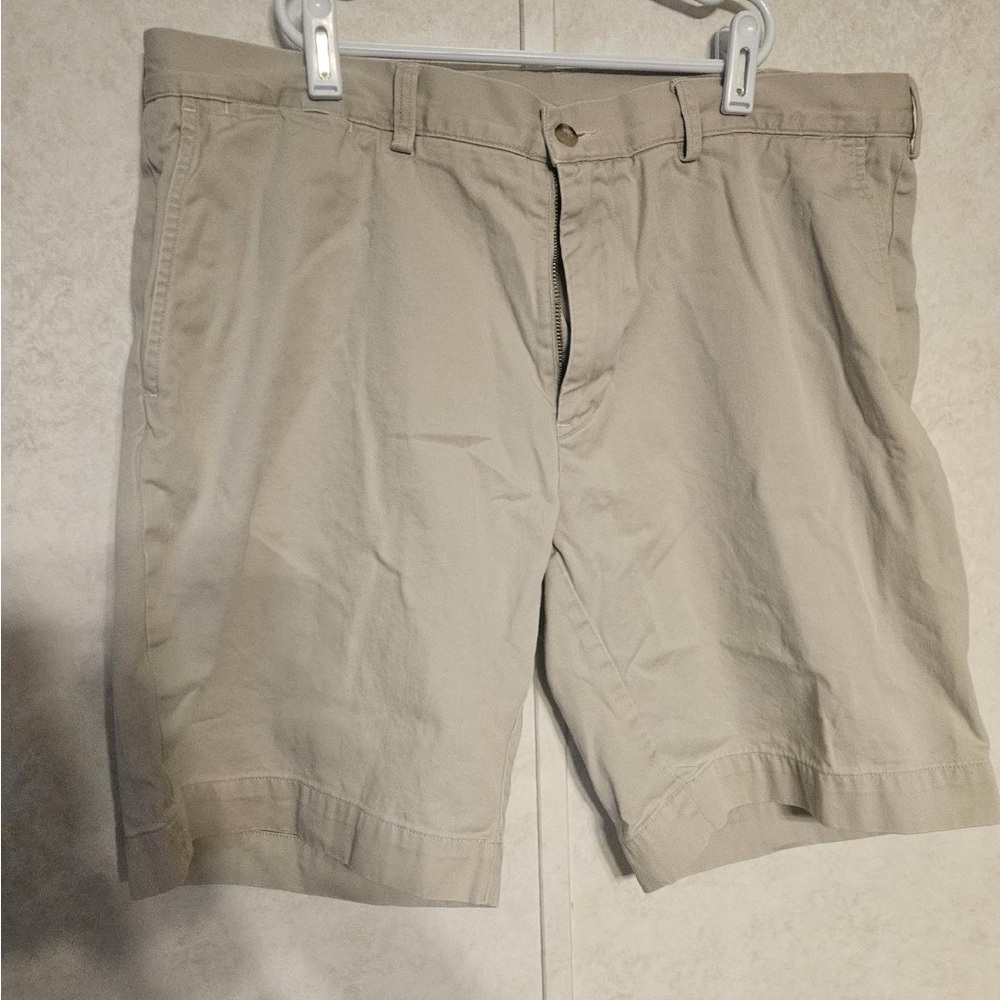 Polo by Ralph Lauren Men's Beige Flat‎ Front Shorts